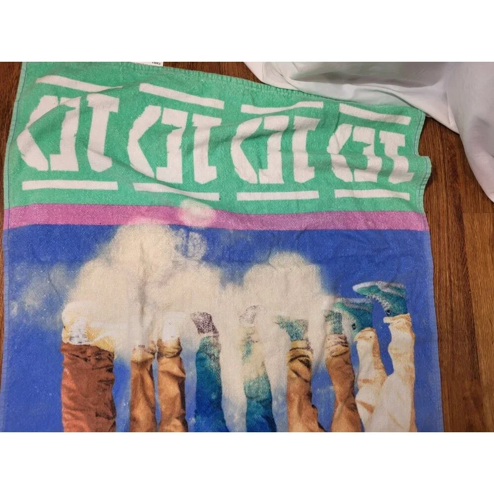 2012 1‎ Direction Beach Towel Read Flaw